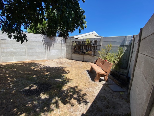 2 Bedroom Property for Sale in Richwood Western Cape